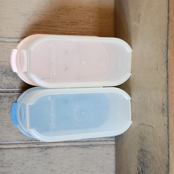 Vintage Tupperware Small Spice Holders - Picture 4 of 5